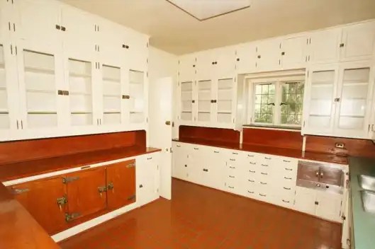 All of the intricate hardware on the various doors and drawers. Photo courtesy of WordPress